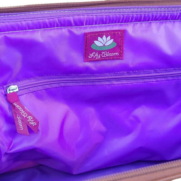 Lily Bloom Wheeled Duffel Bag 20" Raking It In Living Large Purple  Floral Mater - Picture 13 of 16